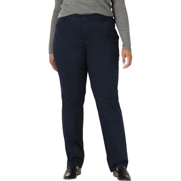 Lee Plus Size Relaxed Fit Straight Leg Pant Size 24W NWT - Picture 1 of 11